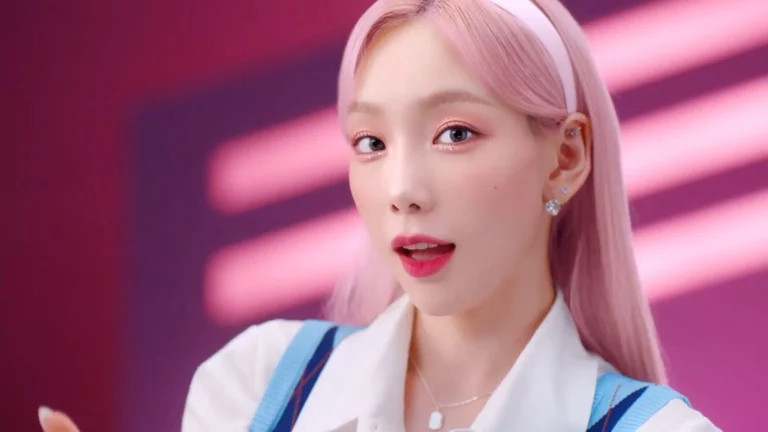 4 hair colors in Taeyeon's 'eZn' ad just released