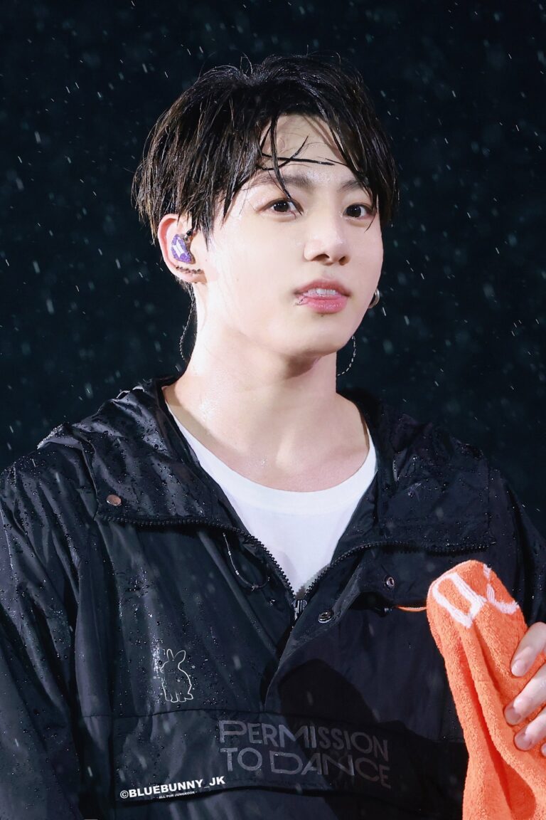 BTS Jungkook's face in the rain at their concert today