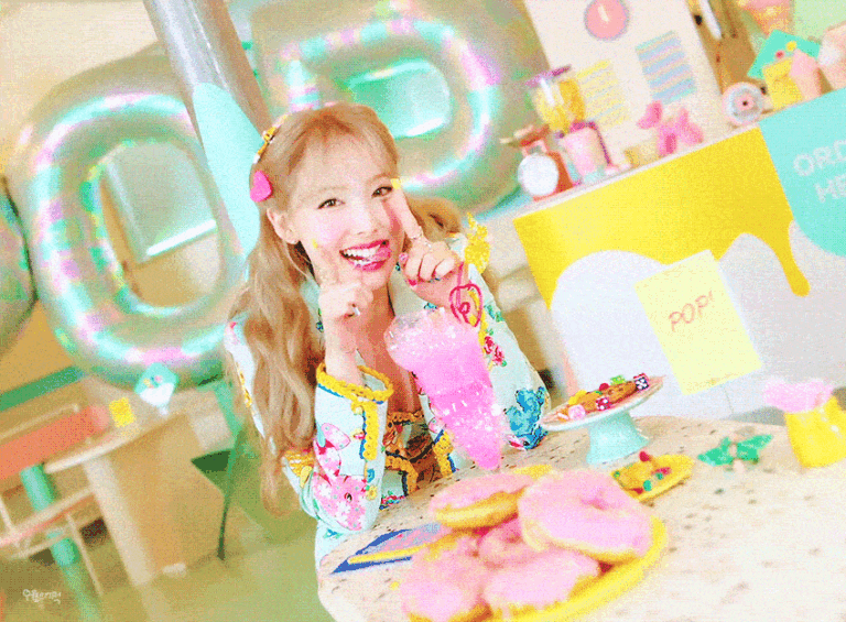 Netizens share their thoughts on TWICE's Nayeon "POP!" MV Teaser 1