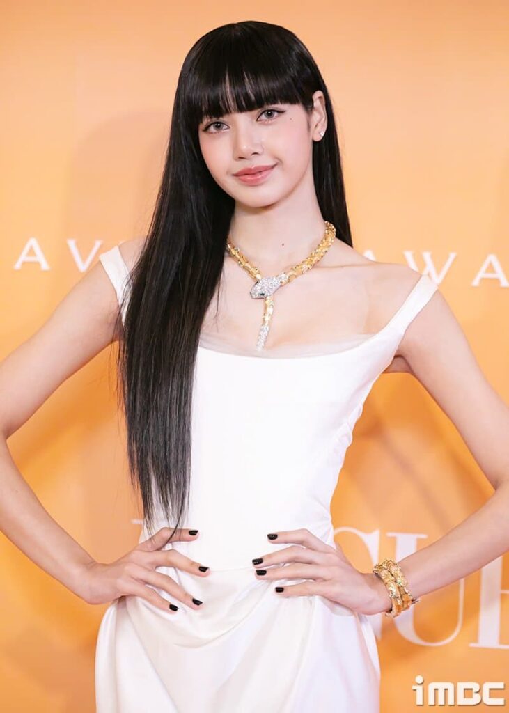 BLACKPINK's Lisa Steals The Show At Bulgari Event 2023 With Stunning Outfit  