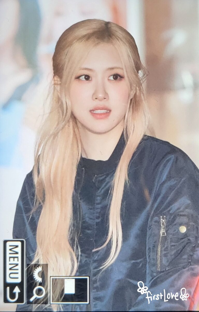 Netizens talk about what BLACKPINK Rosé looks like in real life