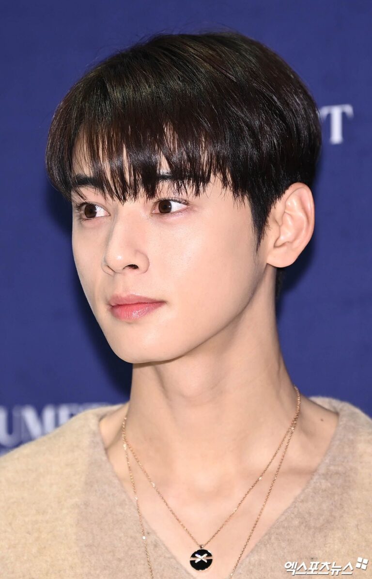 Chaumet Ambassador Cha Eunwoo who attended Chaumet event in real time