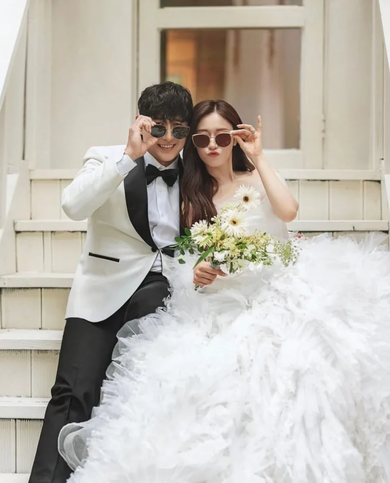 Hwang Jae Gyun and Jiyeon's wedding photos
