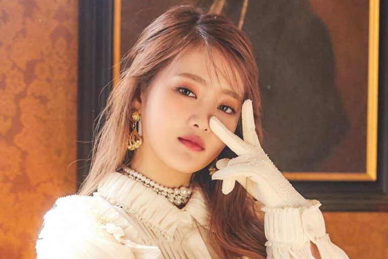 (G)I-DLE Minnie is causing controversy because of her outfit right now