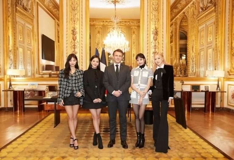 Netizens say that BLACKPINK is world class after taking pictures with the French president
