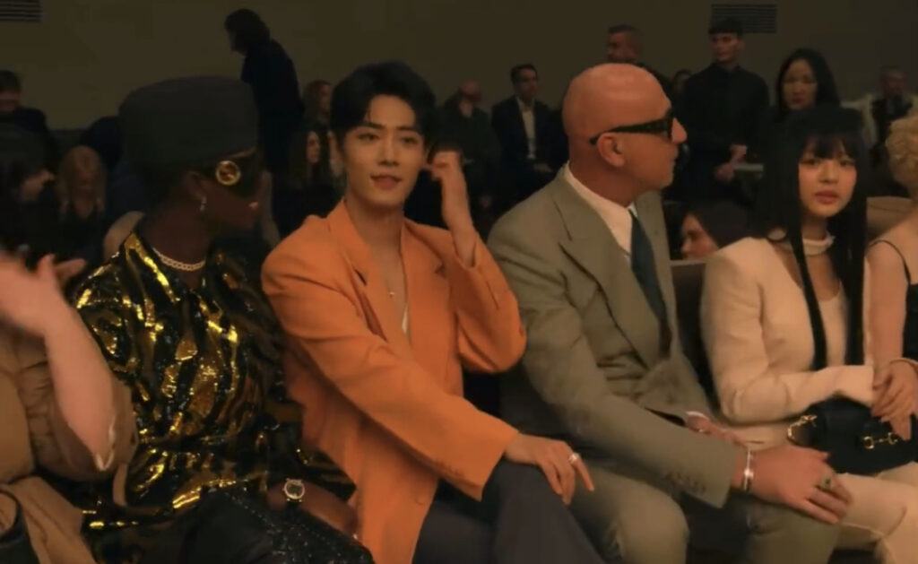 NewJeans Hanni sitting next to CEO Gucci – Pannkpop