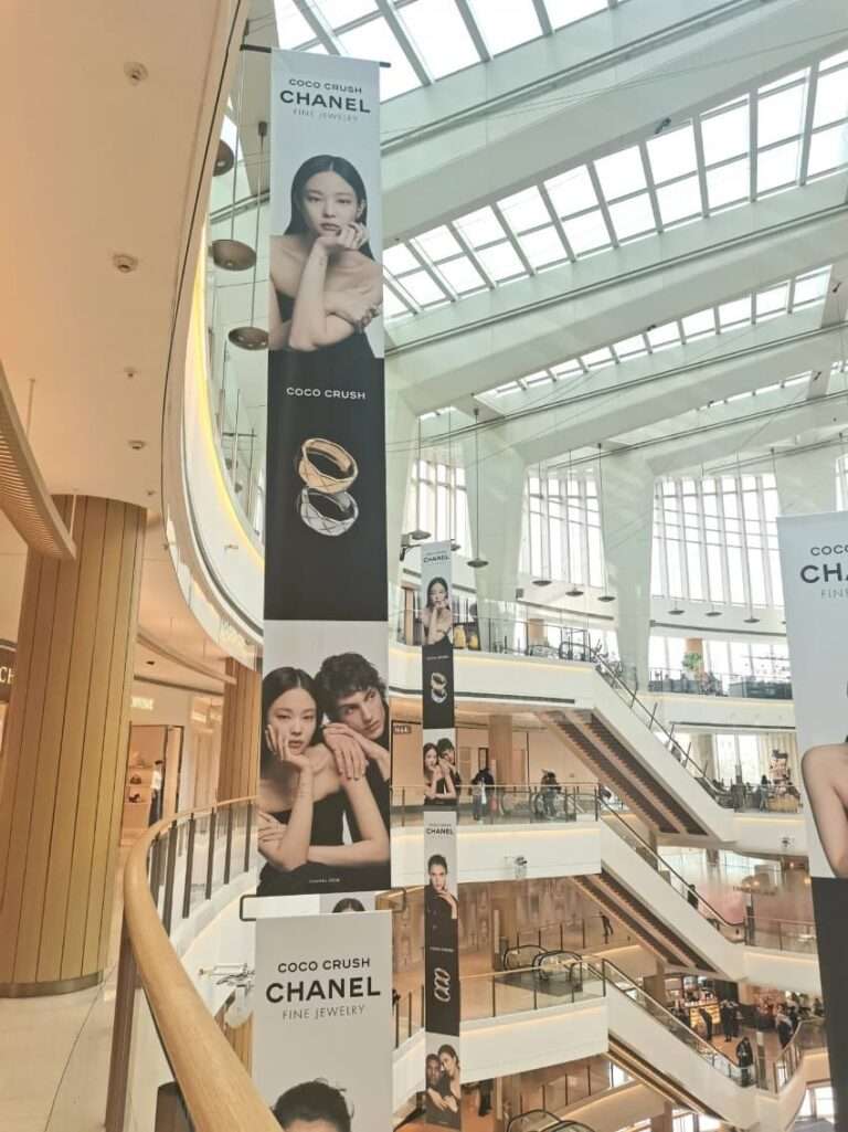Netizens are shocked to see BLACKPINK Jennie everywhere