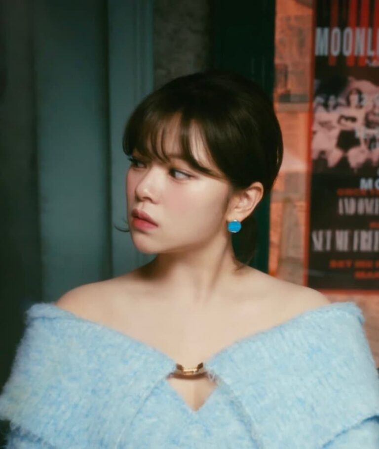 Wow TWICE Jeongyeon lost a lot of weight