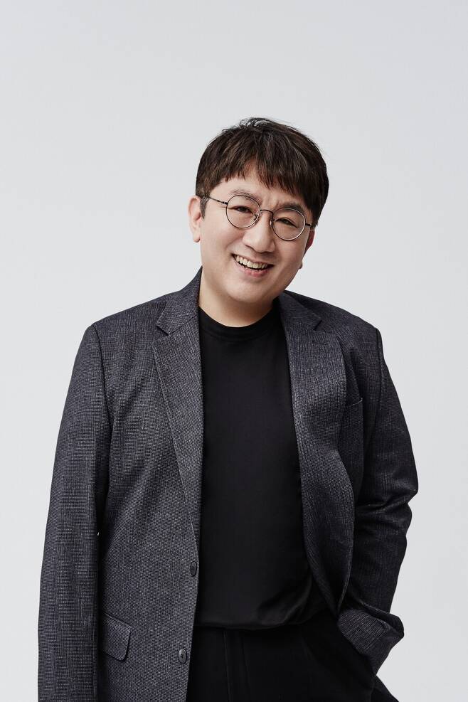 Bang Si Hyuk personally reveals about the SM takeover, "The management was so bad, I've been sad for a long time"
