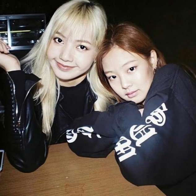 BLACKPINKs-picture-that-was-leaked-before-their-debut-7.jpg