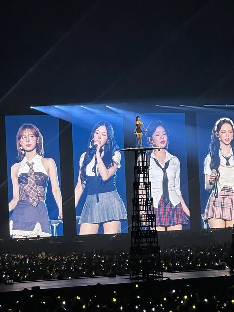 Netizens think that Aespa's stage setup is too dangerous