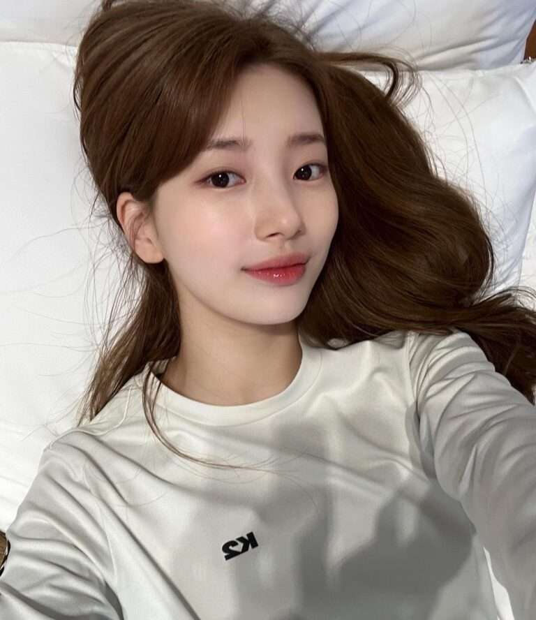 Suzy got so many retweets with just one selfie