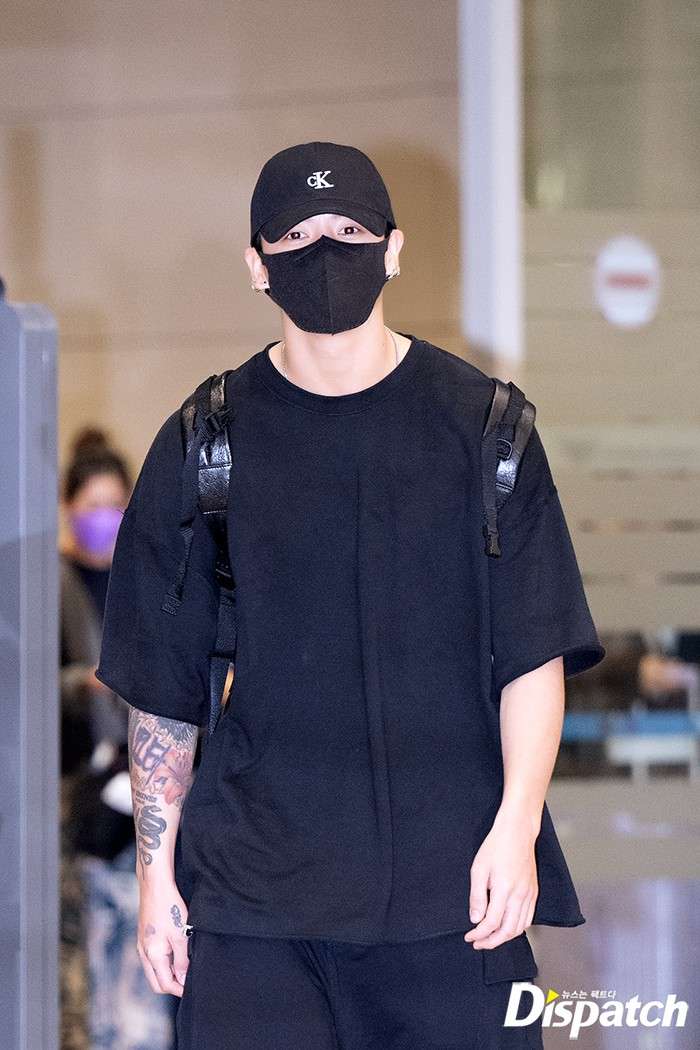 BTS Jungkook in all black returned to Korea after finishing his schedule