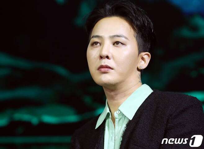 Big Bang's G-Dragon gets booked on drug allegations, 'consequences' of actor Lee Sun Gyun