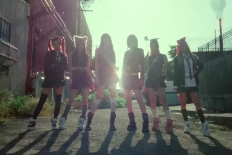 "Something reminds me of Red Velvet" Netizens talk about IVE 'Baddie' teaser