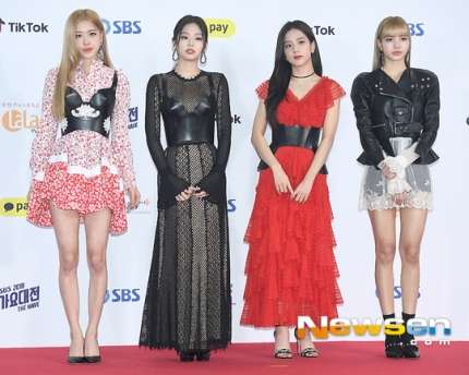 YG said that they're still continuing contract renewal negotiations with BLACKPINK