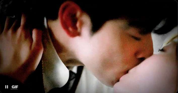 Netizens are divided about Cha Eunwoo x Park Gyu Young's tongue kiss scene