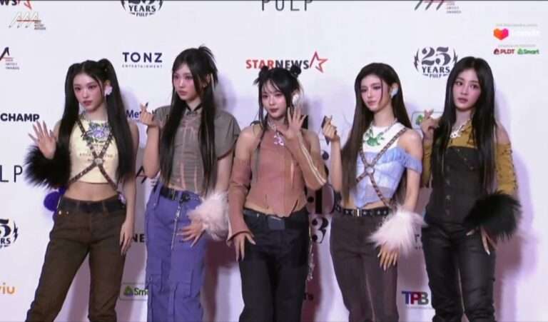 Netizens are a bit disappointed with NewJeans' outfits on the AAA red carpet today