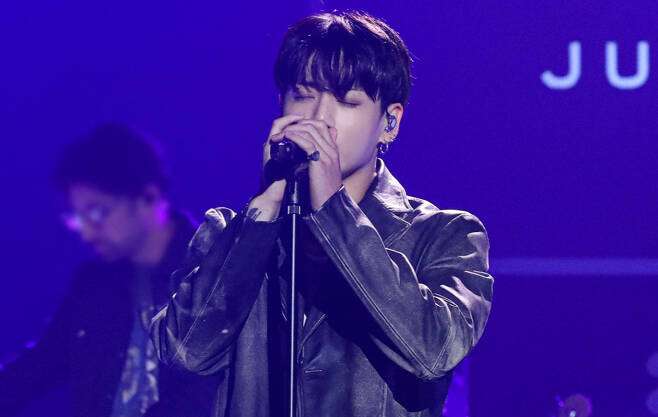 Netizens say that Jungkook is a 21st century global pop star after 'Standing Next to You' was voted "Best Song of 2023" by LA Times