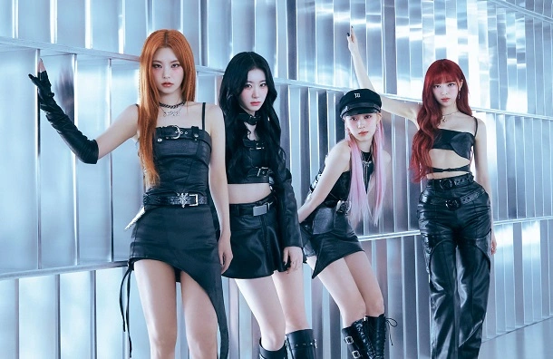 ITZY's comeback title song 'UNTOUCHABLE' on the daily charts of big music sites