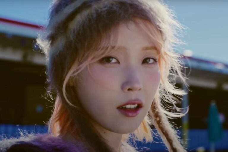 Netizens share their thoughts on IU 'Holssi' MV Teaser