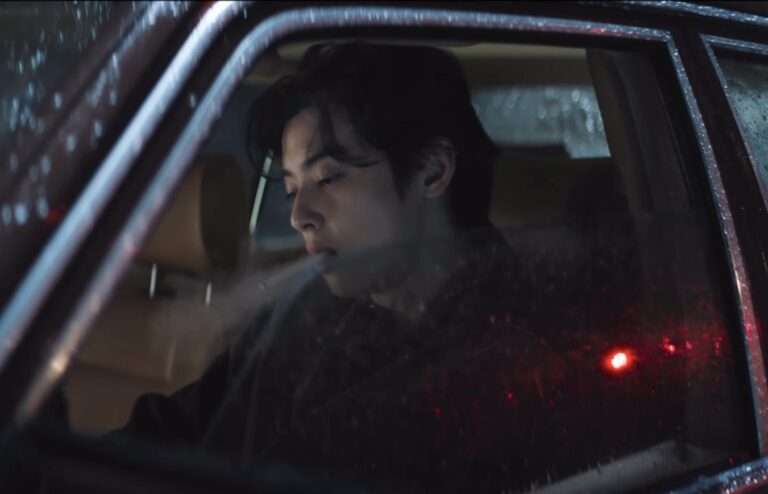 Netizens talk about the scene of Cha Eunwoo smoking while crying