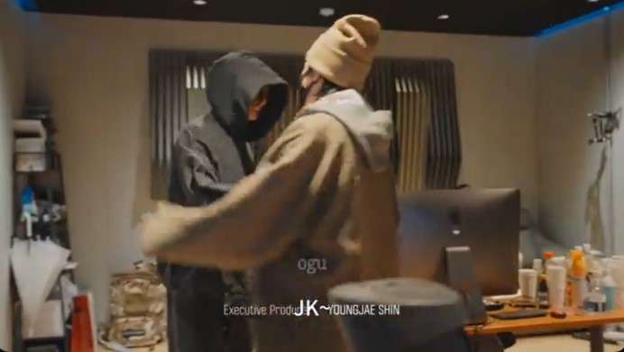 Jungkook's 'I Wonder' recording scene was revealed in BTS J-Hope's documentary