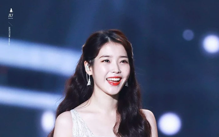 Netizens are surprised by the guests at IU's concert today