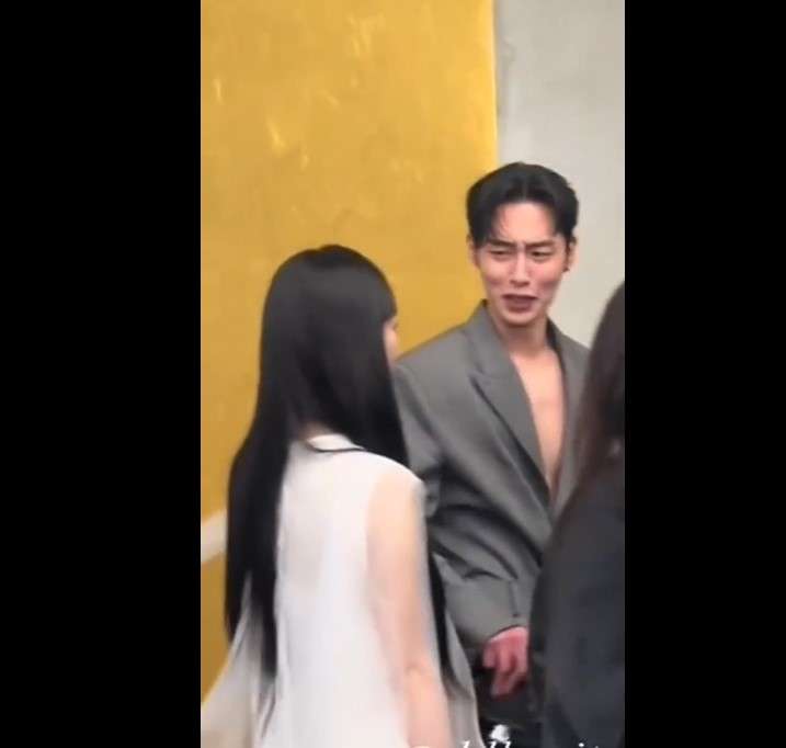 Video of Lee Jae Wook and Karina meeting for the first time in Milan