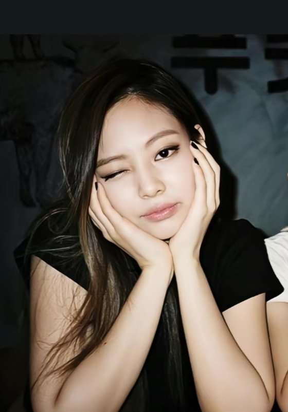 JENNIE becomes the first K-Pop female soloist to have multiple songs selling over one million units in the US.