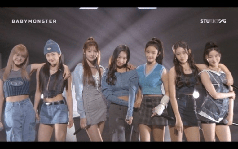 3 idol girl groups who seem to be competing with each other in terms of live performance skills