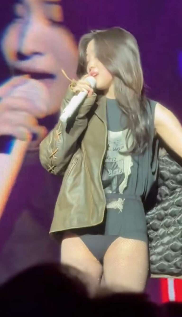 K-netizens criticize after seeing ITZY Ryujin wearing 'underwear' on stage