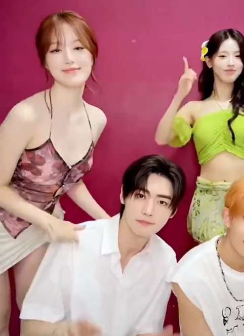 Sunghoon and Shuhua's actions made k-netizens wonder what their real relationship is